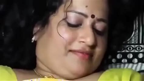 Homely Aunty And Neighbour Uncle In Chennai Having Sex Xnxx