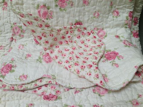 Shabby Cottage Chic Romantic Pink Roses And Cream King Quilt Set W 3