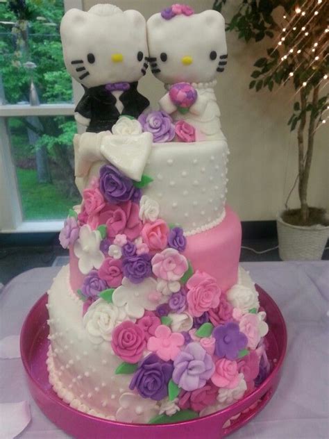 Hello Kitty Wedding Cake With Fondant Covered Rice Krispy Molded