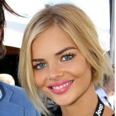 Samara Weaving Look Alike Margot Robbie Total Football