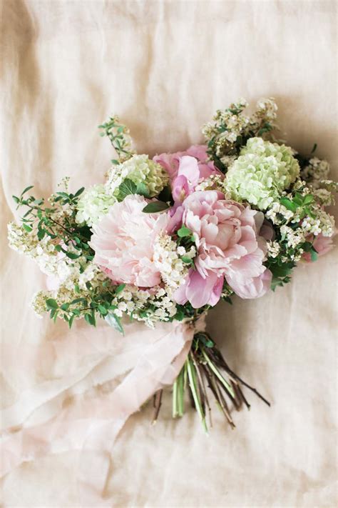 Beautiful Bridal Wedding Bouquet Trends For 2016