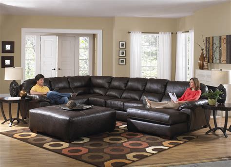 This means that people who are sitting on the sofa cannot see people when they walk in. Extra Large Seven Seat Sectional by Jackson Furniture | Wolf and Gardiner Wolf Furniture