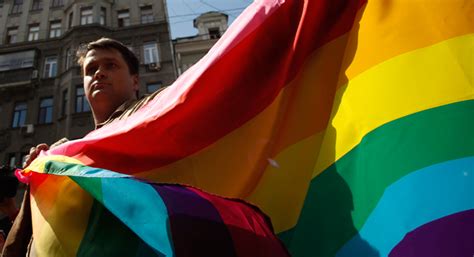 Being Gay In Todays Russia Russia Beyond