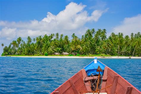 A GUIDE TO SUMATRA`S FORGOTTEN OFFSHORE ISLANDS - Travel magazine for a ...