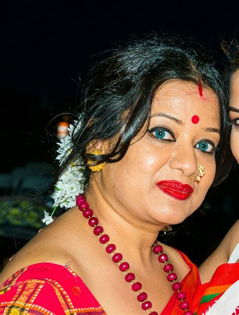 Xossip Indian Aunty Real Life Aunties Girls Models Actress Pics Aaa