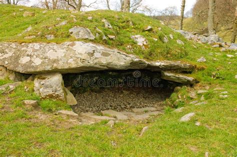 Neolithic Burial Site Stock Image Image Of Monument 36391959
