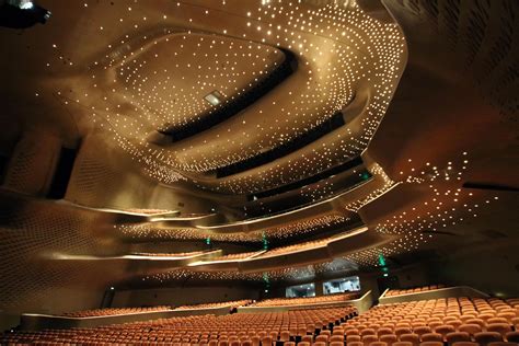 More than 80 shops, 20 restaurants, bars and a cinema. Guangzhou Opera House | Opera house architecture, Zaha ...