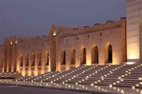 جامع السلطان قابوس الاكبر في عمان المرسال