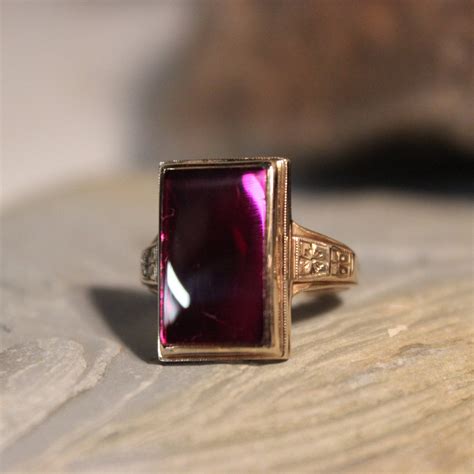 Vintage 10k Solid Gold Ruby Ring 62 Grams Size 65 Gold Womans Ring