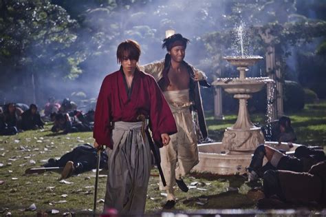В основе этого аниме лежит манга: Live Action "Rurouni Kenshin" Film Gets Brazillian DVD/BD ...