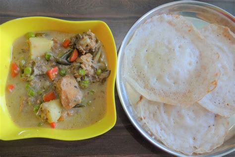 To begin making the kerala style chicken stew recipe, wash the chicken pieces and cut them to small pieces. Kerala Chicken Stew / Easy Chicken Stew - Good food Seeker