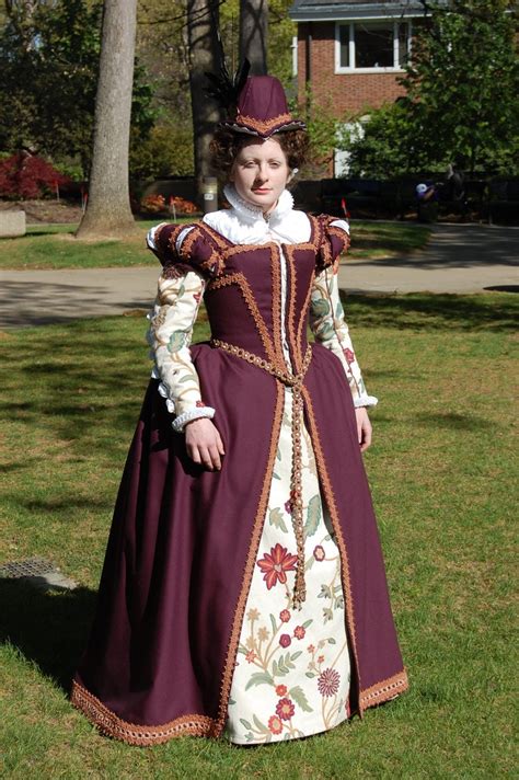Custom Elizabethan Gown Elizabethan Fashion Elizabethan Gown