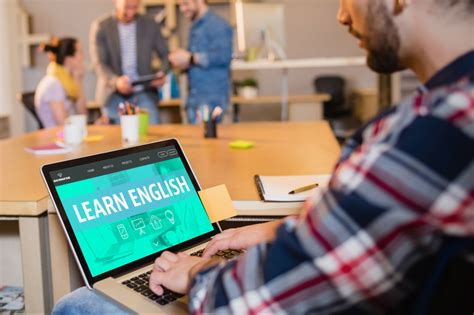 Free courses to learn English now!
