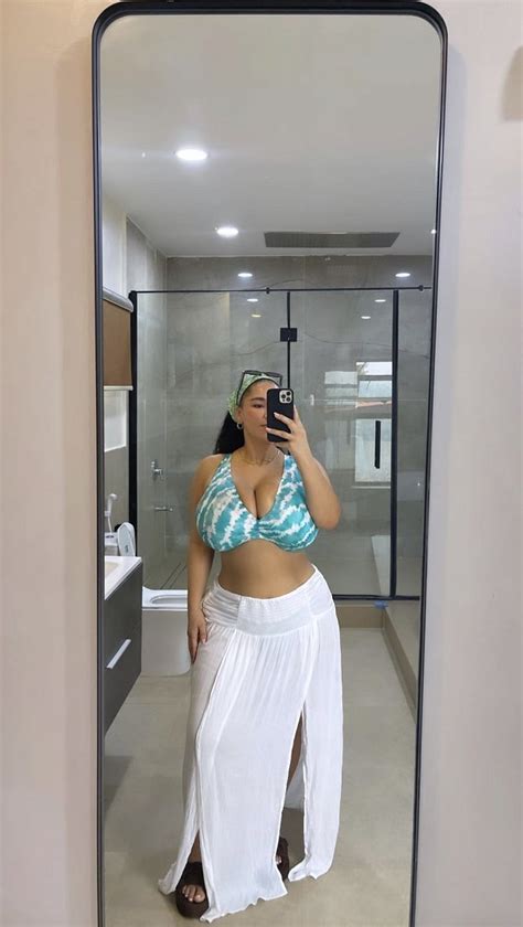 Katelyn Sade Mirror Selfie In Bikini Cufo510