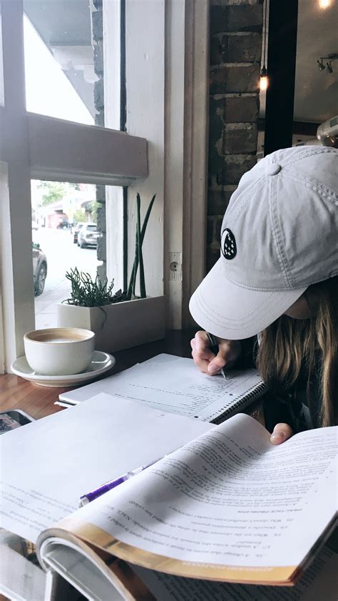 Pinterest Baddiebecky21 Bex ♎️ Studying Girl Studying Inspo