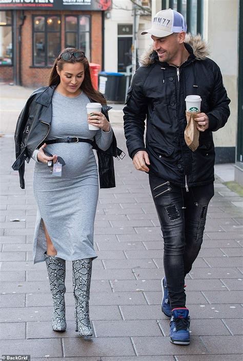 Couple Chloe Goodman 26 Displayed Her New Engagement Ring And