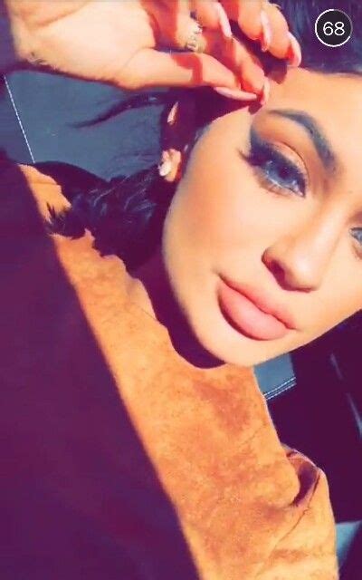 → brunasn → instagram pinterest kylie jenner kylie jenner fotos kylie