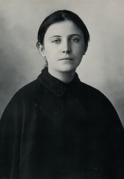 Gemma galgani was born on 12 march 1878 in camigliano, italy. Fotos - Gemma Galgani