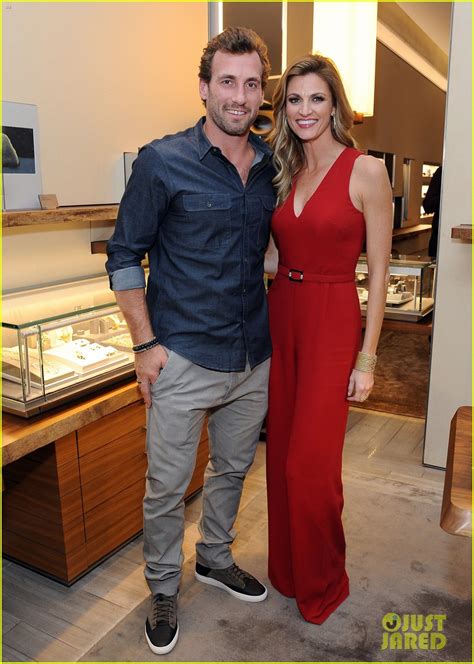 Dwts Host Erin Andrews Marries Hockey Player Jarret Stoll Photo