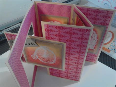This is a short posting just to share with you the measurements that i used for this card i created and posted previously here. Cynthia's Paper Crafts: Double Tri Fold Card