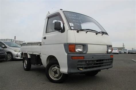 Daihatsu Hijet Truck 1995 FOB 1 780 For Sale JDM Export