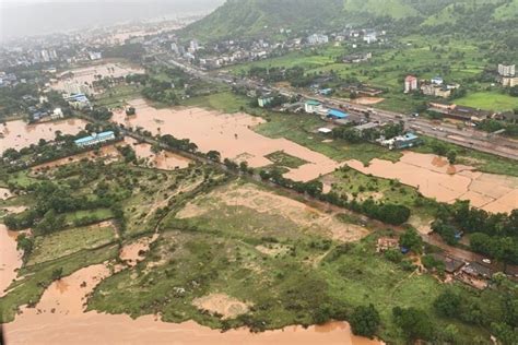 India Rescuers Hunt For Survivors As Landslide Toll Hits 45 Oudtshoorn Courant