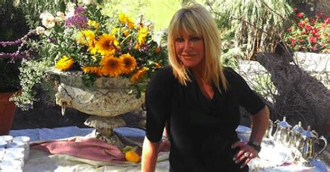 Suzanne Somers Poses Nude On Her Rd Birthday