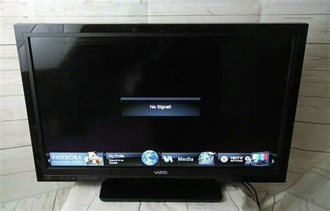 Vizio 32 Inch Lcd Smart Hdtv Model E322ar 720p Built In Wifi With