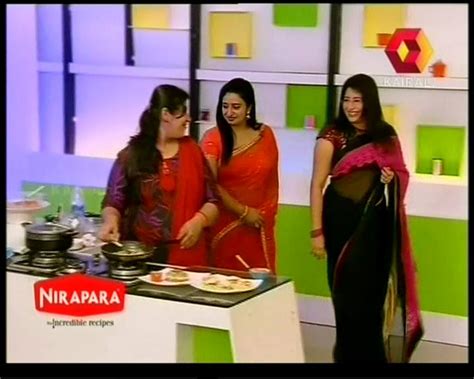 Lakshmi Nair And Sona Nair Hot Navel Show In Saree From Kairali Tv Actress Models Hot Pictures