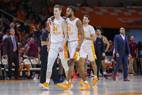 tennessee basketball bracketology success brings vols the cursed seed