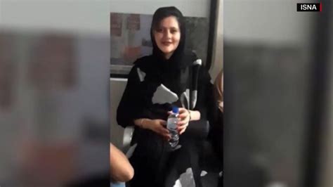 سبب وفاة مهسا أميني في إيران تفاصيل
