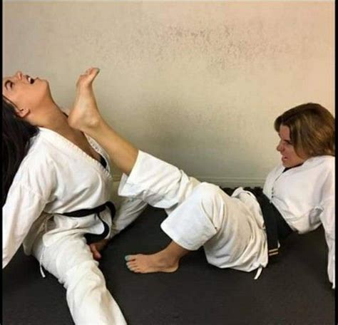 Pin By Female Combat On Feet In Face Martial Arts Women Women Karate