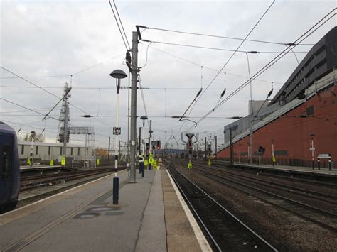 Doncaster Railway Station Looking North © John Slater Geograph