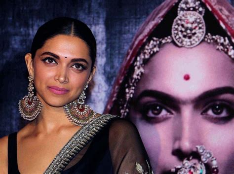 indian politician offers reward for bollywood star deepika padukone s head ordered to apologise