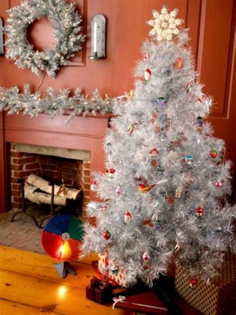 silver christmas tree decor ideas digsdigs