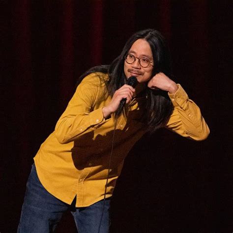 22 Of The Best Standup Comedy Specials On Netflix