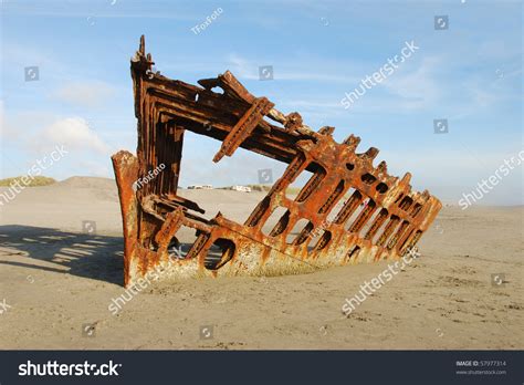 The Shipwreck Peter Iredale In Fort Stevens State Park Near Astoria And