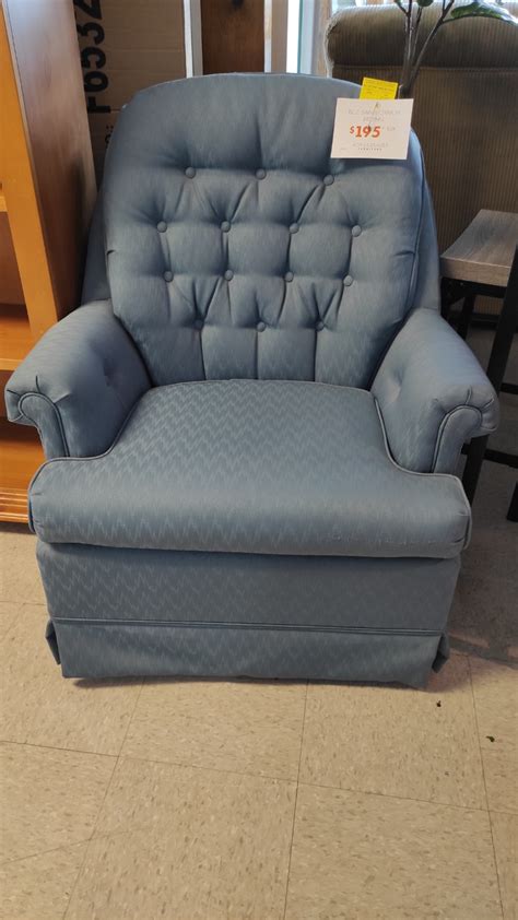 Blue Swivel Chair By Broyhill Roth And Brader Furniture