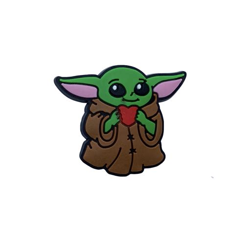 Star Wars Baby Yoda With Heart Croc Charm Hall Of Trends