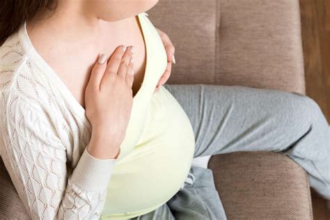 9 Ways Your Breasts Change During Pregnancy