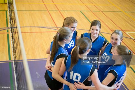 Girls Volleyball Team Huddle High Res Stock Photo Getty Images