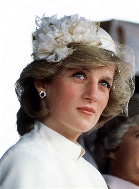 Princesa Diana 60 Anos A Vida Do Maior ícone Do Final Do Século Xx