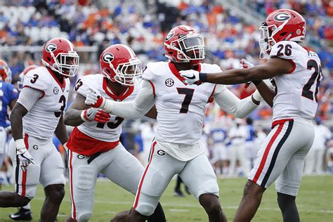Georgia Tops Alabama In First College Football Playoff Rankings