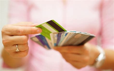 Fees and data rates may apply. Ways to Use Your Credit Card Wisely - SmartCashGuide- SmartCashGuide