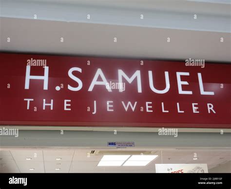 Hsamuel Jewellers Shop Sign Stock Photo Alamy
