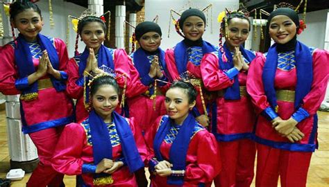 Tarian Tradisional Betawi Dari Jakarta Lengkap Cinta Indonesia