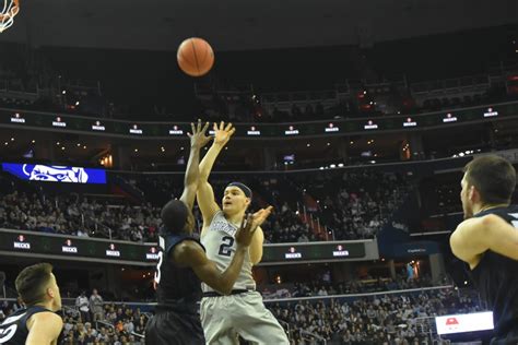 poor shooting plagues men s basketball in home loss to butler the georgetown voice