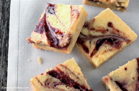 Easy Raspberry Cake Mix Bars Recipe