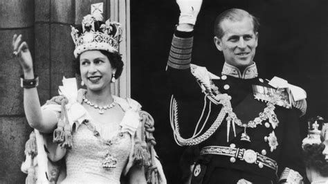 A Timeline On Queen Elizabeth Iis Life Necn