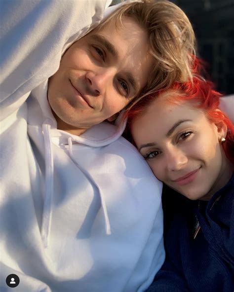 Dianne Buswell Denies Shes Pregnant With Joe Suggs Baby